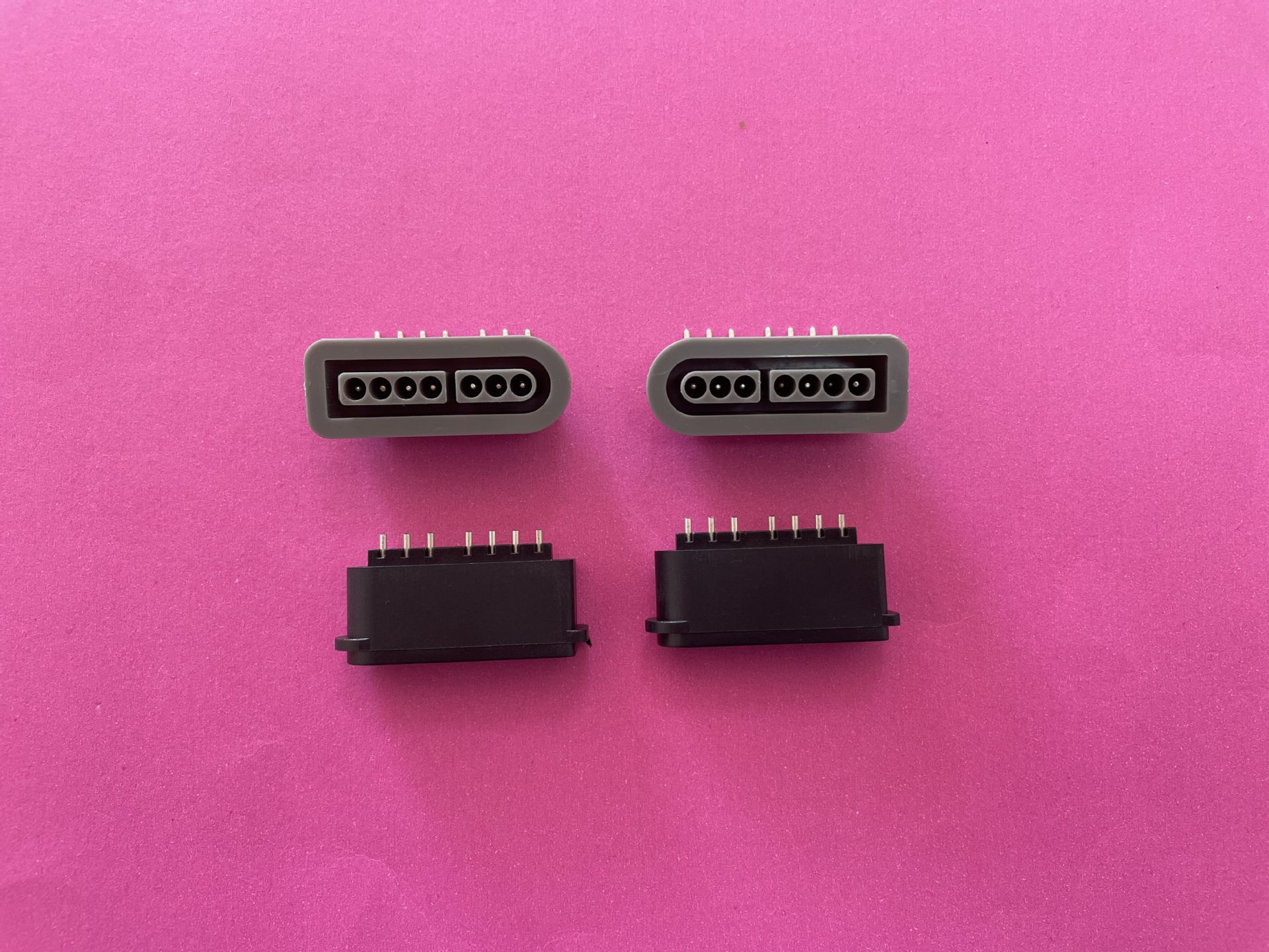 Black Color Female Plug Connec - огляд і ціна Shelly Plug